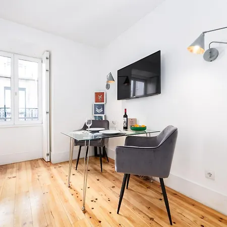 Boutique In The Heart Of ! Lemonn B Apartment *