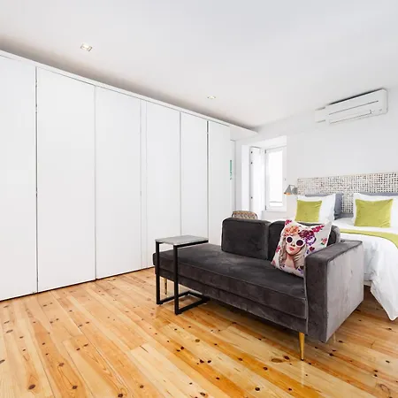 Boutique In The Heart Of ! Lemonn B Lissabon