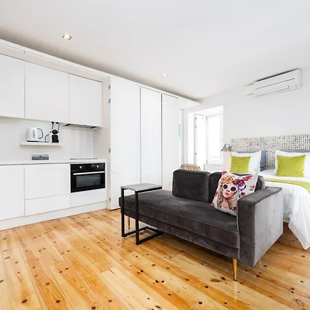 Boutique In The Heart Of ! Lemonn B Apartment *