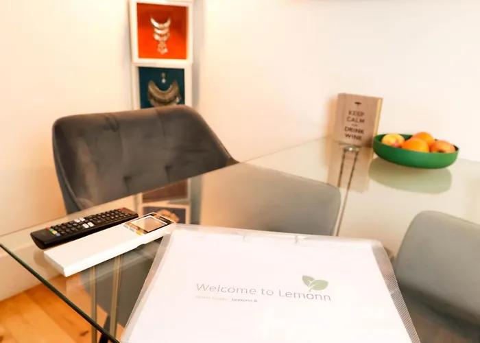 شقة Boutique In The Heart Of ! Lemonn B Lisboa